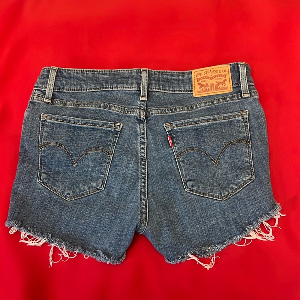 LEVIS 711 Skinny Short Size 27